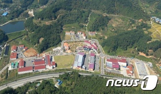 본문 이미지 - 구례자연드림파크 전경(아이쿱농산 제공) ⓒ News1