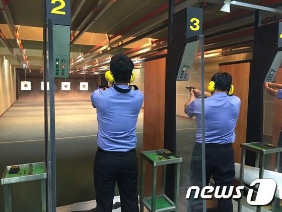 본문 이미지 - 경찰 사격 훈련 자료 사진. /뉴스1 ⓒ News1