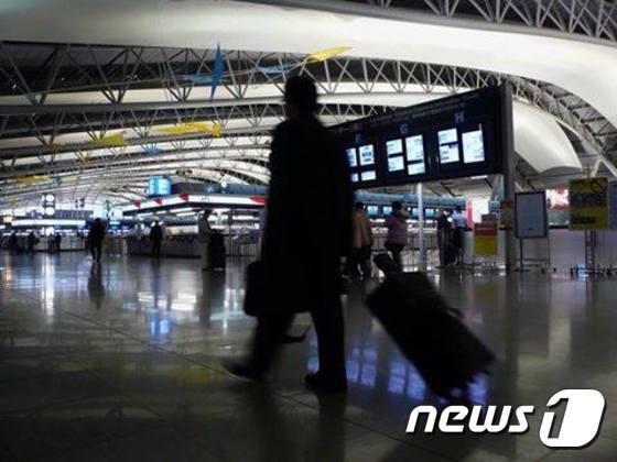 본문 이미지 - 일본 간사이 국제공항 출국장 모습(뉴스1DB)ⓒ News1