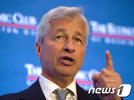 본문 이미지 - 제이미 다이먼 JP모건체이스 최고경영자(CEO). ⓒ AFP=뉴스1