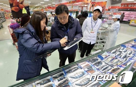 본문 이미지 - 설 성수식품 원산지 표시 위반행위 점검.(자료사진)/뉴스1 DB