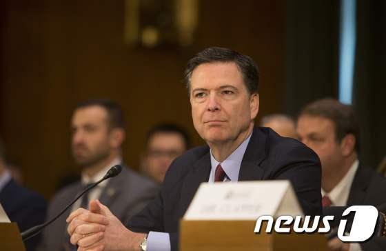 본문 이미지 - 제임스 코미 미 연방수사국(FBI) 국장. ⓒ AFP=뉴스1