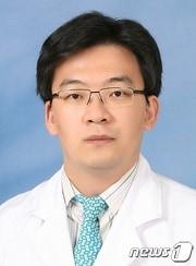 본문 이미지 - 장지웅 교수ⓒ News1