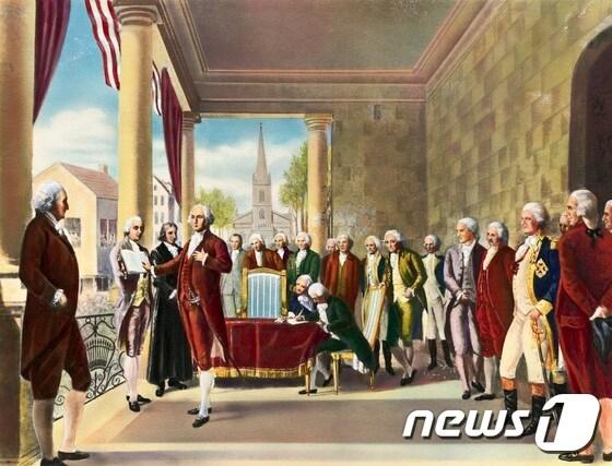본문 이미지 - 1789년 미국 뉴욕 페더럴 홀에서 열린 조지 워싱턴 초대 미국 대통령 취임식. (출처:goldcountrysar) ⓒ News1