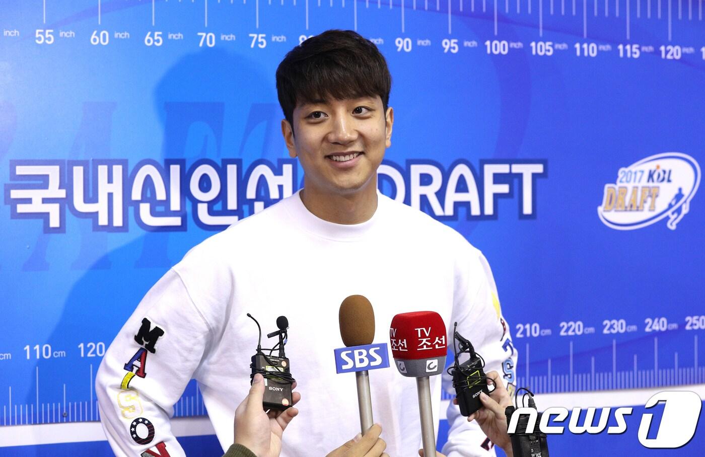 본문 이미지 - 신인 드래프트 1순위 지명이 유력한 허훈(연세대). /뉴스1 DB ⓒ News1 신웅수 기자