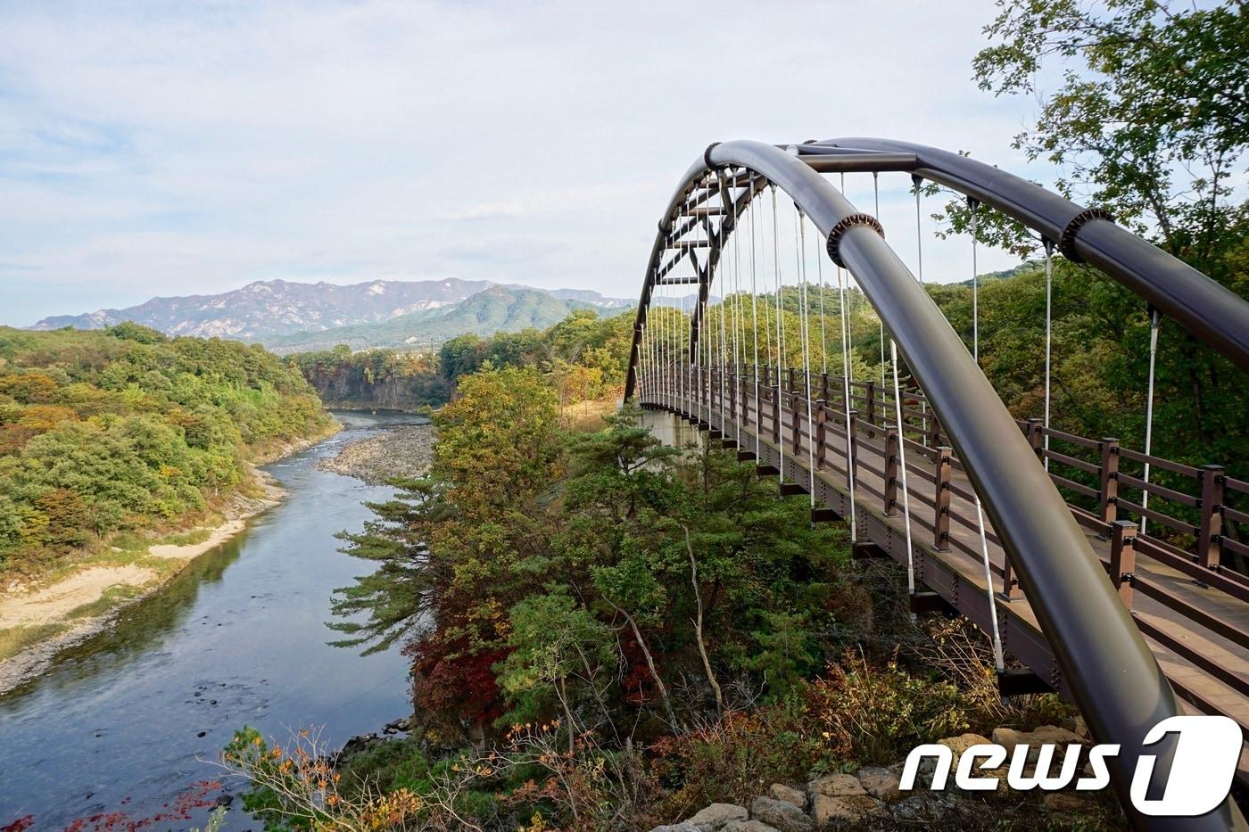 본문 이미지 - 한탄강벼룻길 ⓒ News1 박창욱 기자