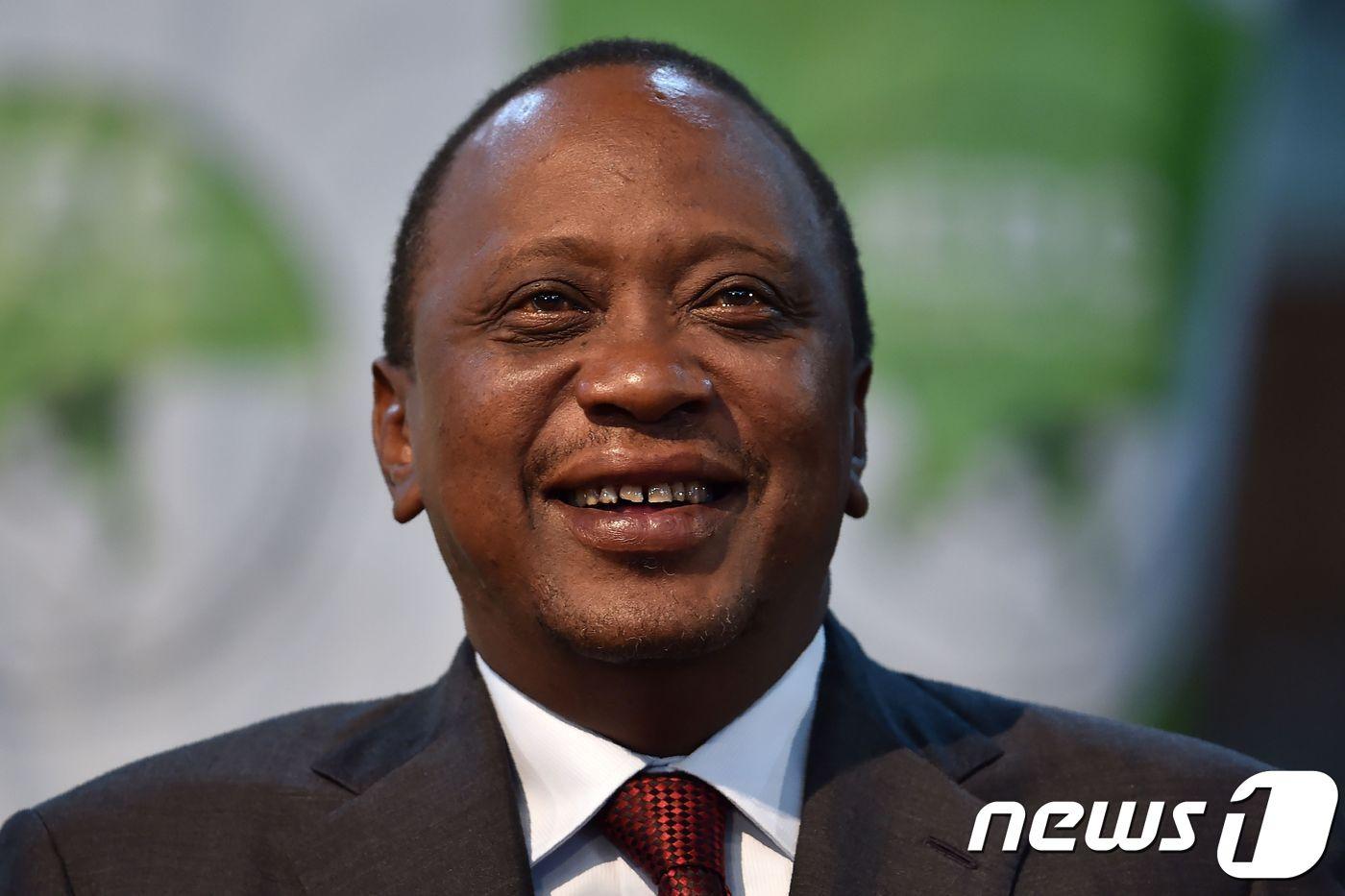 본문 이미지 - 케냐 현직 대통령인 우후루 케냐타. ⓒ AFP=뉴스1