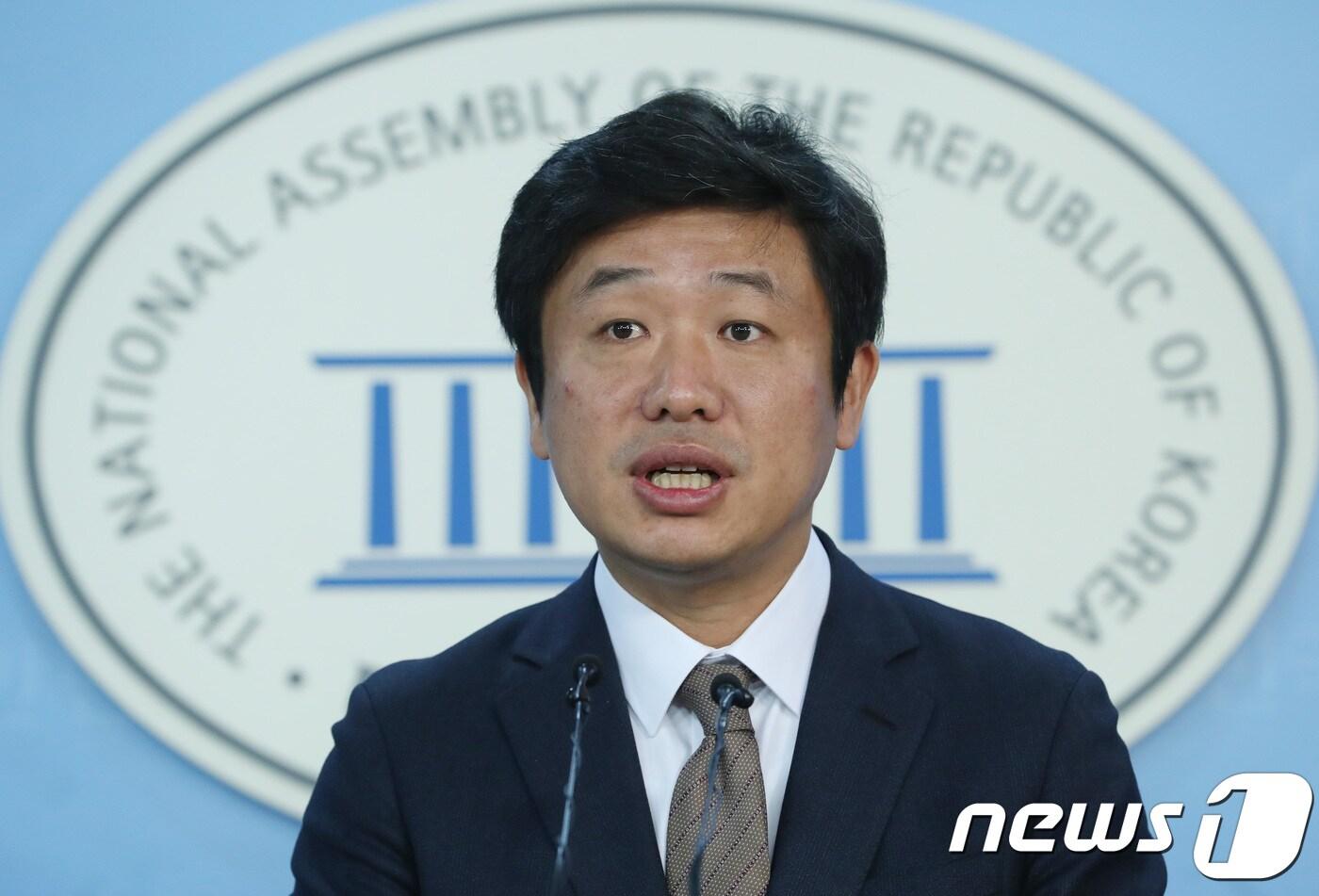 유의동 바른정당 수석대변인. 2017.11.15/뉴스1 ⓒ News1 박정호 기자