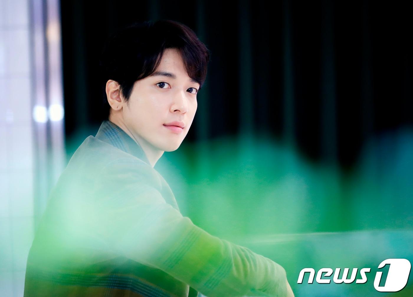 본문 이미지 - 2017.11.15. 명동FNC. 드라마 '더패키지' 씨엔블루 정용화 인터뷰. ⓒ News1 권현진 기자