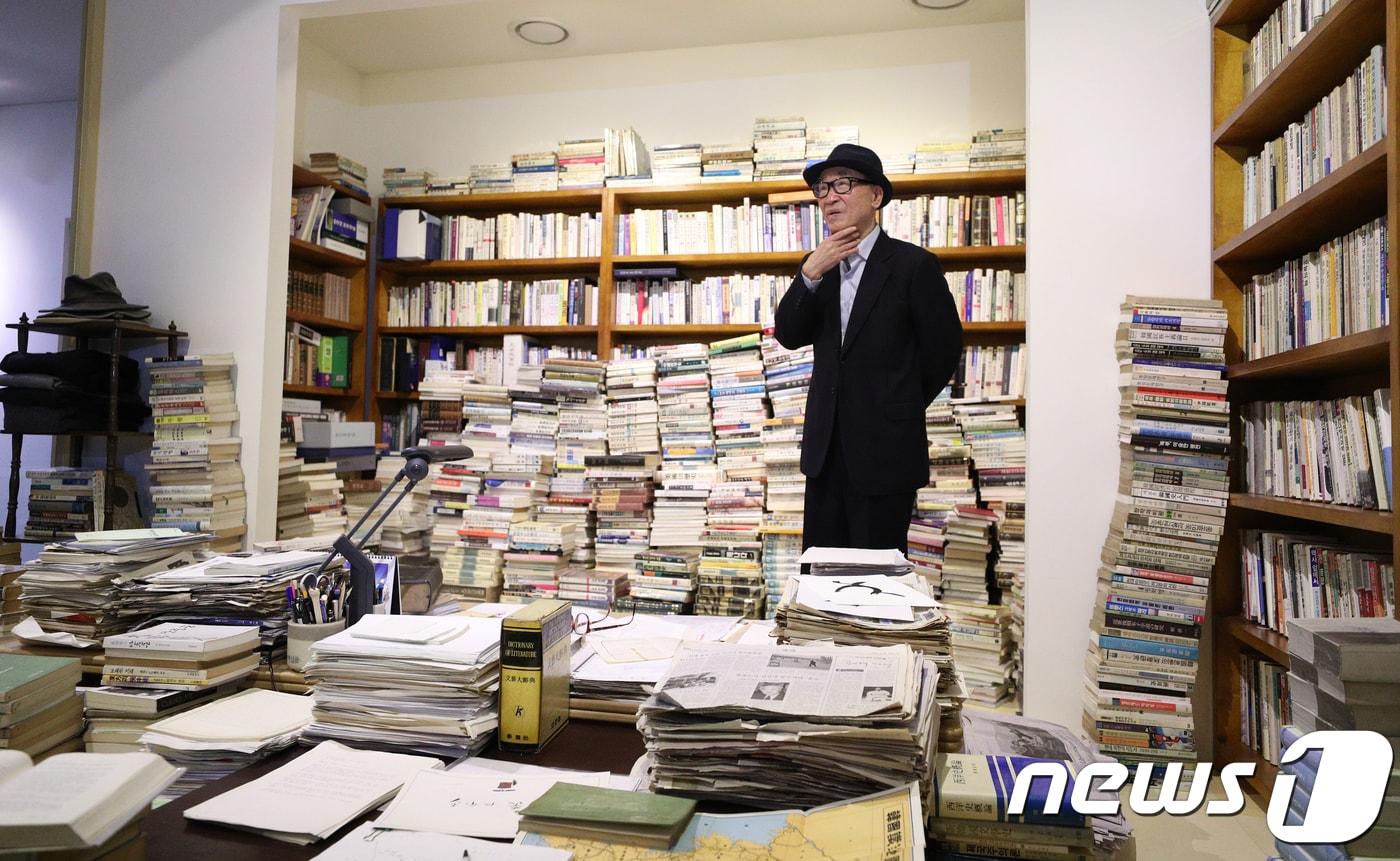 본문 이미지 - 고은 시인(90). 뉴스1 DB ⓒ News1 신웅수 기자