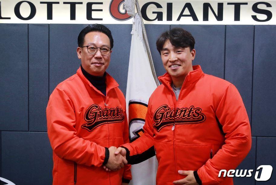 본문 이미지 - 롯데 자이언츠 손아섭이 FA 계약을 맺었다. (롯데 제공). ⓒ News1