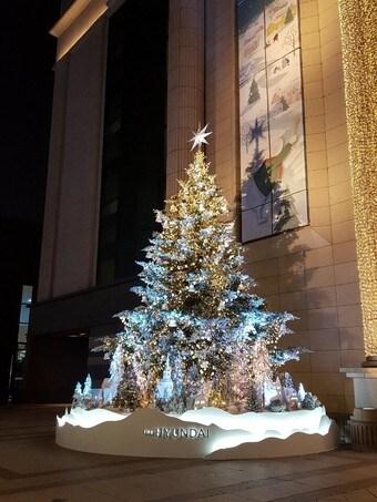 본문 이미지 - 현대백화점 크리스마스 트리 ⓒ News1