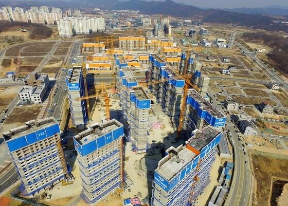 본문 이미지 - 아파트 건설현장.(진천군청 제공)ⓒ News1