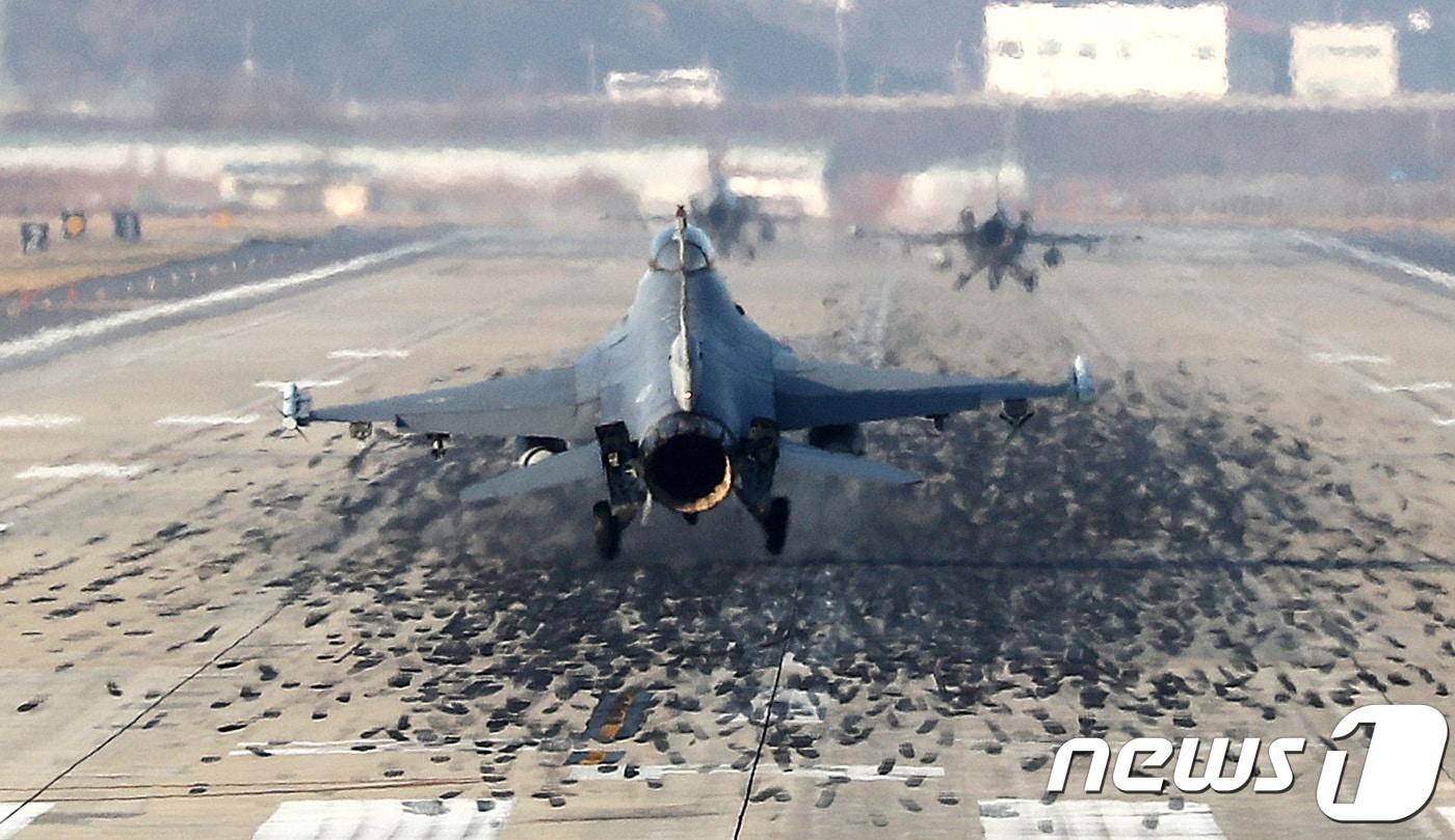 본문 이미지 - 공군 F-16 전투기ⓒ 뉴스1 오장환 기자