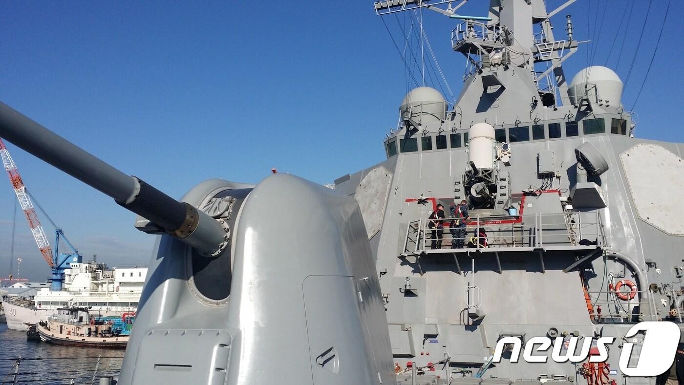 미 해군 이지스구축함인 커티스 윌버함. &#40;기사와 무관&#41; 2017.12.5/뉴스1 ⓒ News1 홍기삼