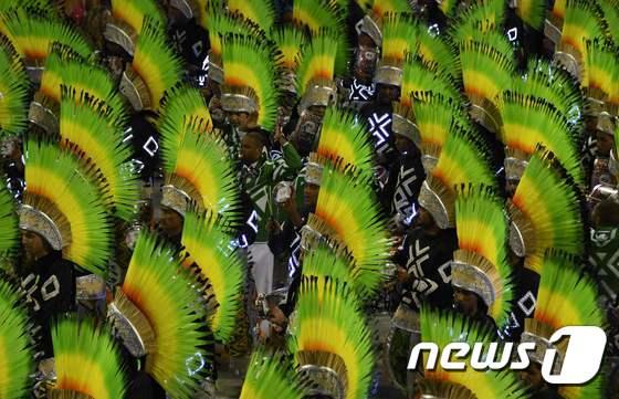 본문 이미지 - 브라질 삼바 축제ⓒ AFP=뉴스1