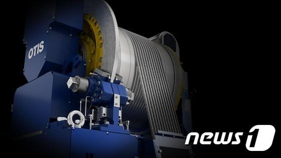 본문 이미지 - 오티스 엘리베이터 '셀프-클라이밍 스카이빌드' 권상기. ⓒ News1