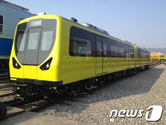 본문 이미지 - 우이신설선 전동차.(서울시 제공)/뉴스1 ⓒ News1