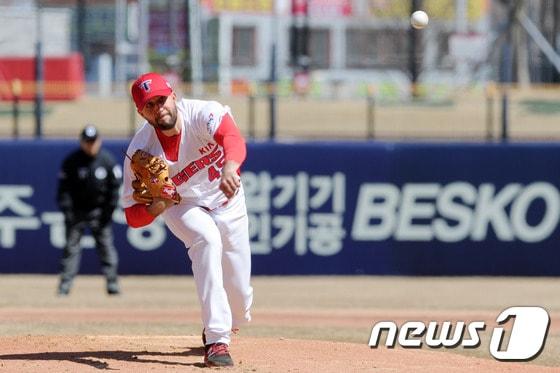 본문 이미지 - KIA 타이거즈의 외국인  투수, 팻딘./뉴스1 DB ⓒ News1 황희규 기자