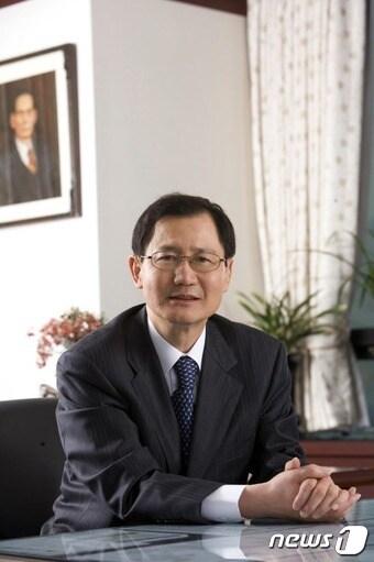 본문 이미지 - 박찬구 금호석유화학 회장 ⓒ News1