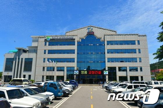 본문 이미지 - 고창군청사 ⓒ News1