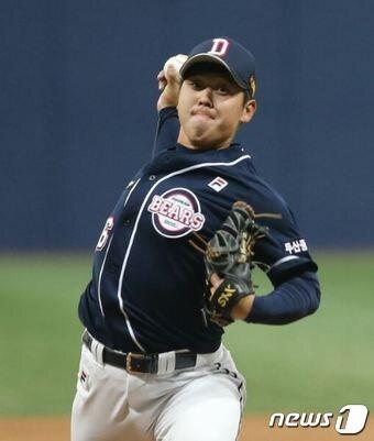 본문 이미지 - 두산 베어스의 김명신.(두산 베어스 제공) ⓒ News1