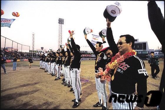 본문 이미지 - 1994년 LG 트윈스를 한국시리즈 우승으로 이끈 이광환 감독.(LG 제공)ⓒ News1