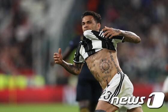 본문 이미지 - 다니엘 알베스. ⓒ AFP=News1