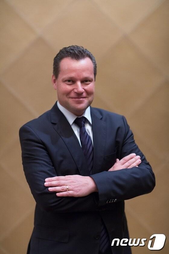 본문 이미지 - 장 세바스티앙 클링 힐튼 부산 총비재인 ⓒ News1