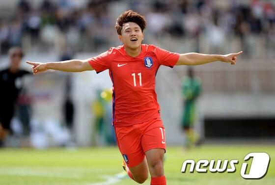 본문 이미지 - 조영욱이 생애 두 번째 U-20 월드컵에 나선다. 2년 전 이승우와 백승호를 도왔던 것처럼 이번에는 이강인과 시너지 효과를 발휘해야한다.  ⓒ News1 오대일 기자
