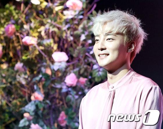 본문 이미지 - 가수 로이킴. ⓒ News1 권현진 기자