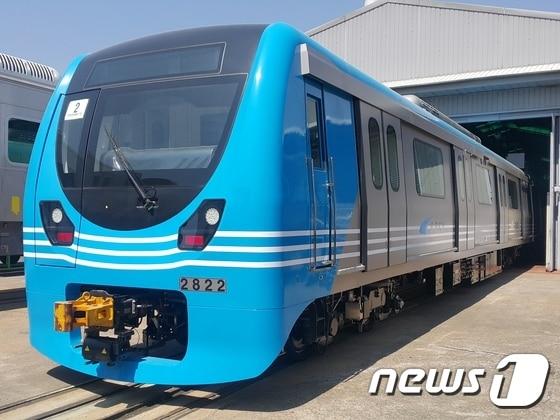 본문 이미지 - 서울역∼인천공항 제2여객터미널 간 인천공항철도(AREX) 노선에 새로 투입될 전동차 (한국철도시설공단 제공) 2017.6.13 ⓒ News1