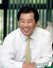 본문 이미지 - 김보곤 디케이 회장. 