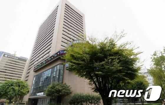 본문 이미지 - 서울 중구 을지로 KEB하나은행 본점 건물(옛 외환은행 본점)건물ⓒ News1