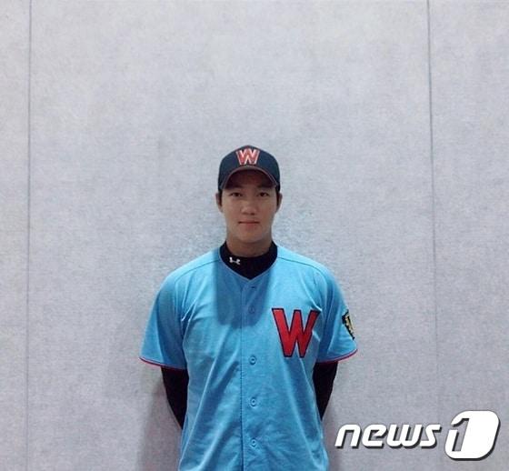본문 이미지 - 넥센 히어로즈의 1차 지명을 받은 휘문고 안우진. (넥센 히어로즈 제공). ⓒ News1