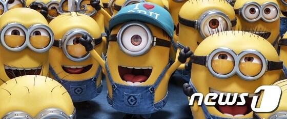 본문 이미지 - 애니메이션 '슈퍼배드 3'의 인기 캐릭터인 미니언즈. 노보텔 제공.ⓒ News1