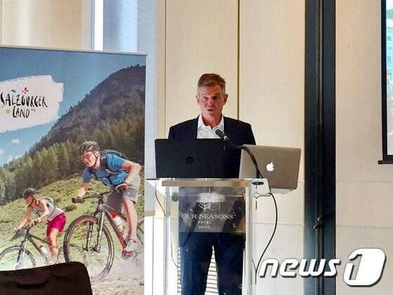 본문 이미지 - 게르하르트 레스코바 잘츠부르크주 관광청 마케팅 이사ⓒ News1