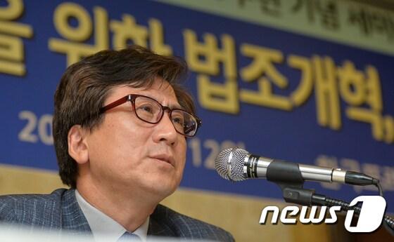 본문 이미지 - 김인회 신임 감사위원. 2017.7.12/뉴스1 ⓒ News1 구윤성 기자