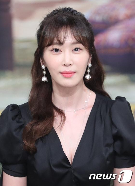 본문 이미지 - 배우 강예원  2017.7.17/뉴스1 ⓒ News1 권현진 기자
