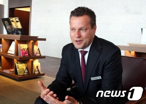 본문 이미지 - 최근 뉴스1과 인터뷰를 가진 장 세바스티앙 클링 힐튼 부산 총지배인ⓒ News1