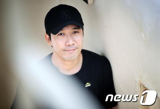 본문 이미지 - 2017.07.19. 삼청동 카페 영화 '택시운전사' 장훈 감독 인터뷰 ⓒ News1 권현진 기자