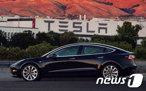 본문 이미지 - 모델 3. (출처: 엘론 머스크 테슬라 CEO 트위터). ⓒ 뉴스1