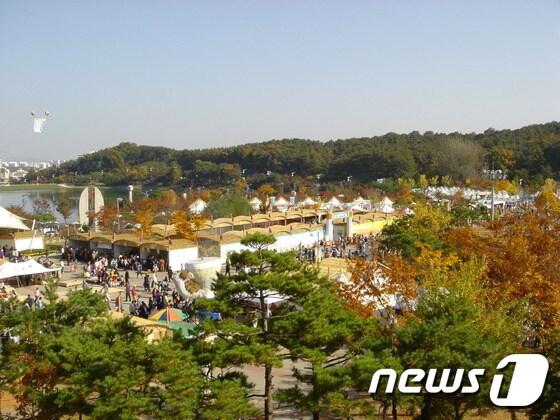 본문 이미지 - 설봉공원(이천시 제공)ⓒ News1