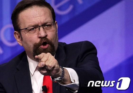 본문 이미지 - 세바스천 고르카 미국 백악관 국가안보회의(NSC) 부보좌관. ⓒ AFP=뉴스1