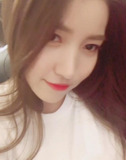 본문 이미지 - 여자친구 SNS ⓒ News1