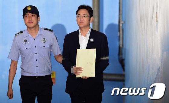 본문 이미지 - 이재용 삼성전자 부회장 ⓒ News1 성동훈 기자