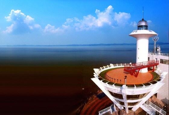 본문 이미지 - 팔미도 등대. 인천관광공사 제공. 