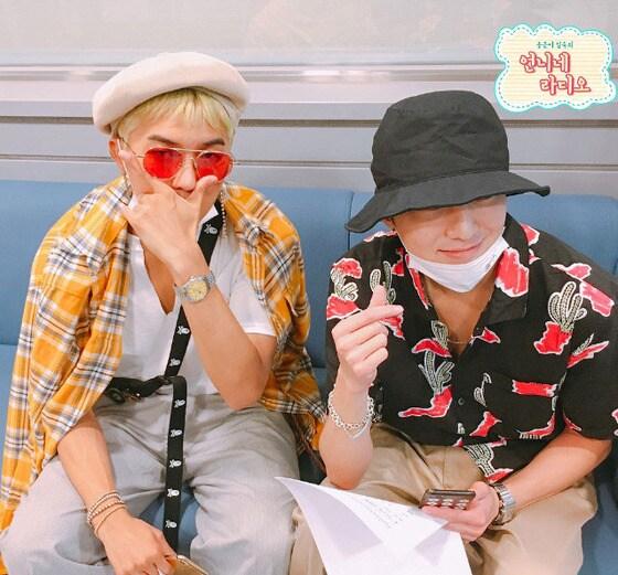 본문 이미지 - '언니네 라디오' 인스타그램 ⓒ News1