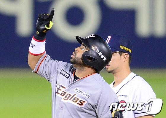 본문 이미지 - 일본 프로야구 한신 타이거즈로 이적한 윌린 로사리오. /뉴스1 DB ⓒ News1 신웅수 기자