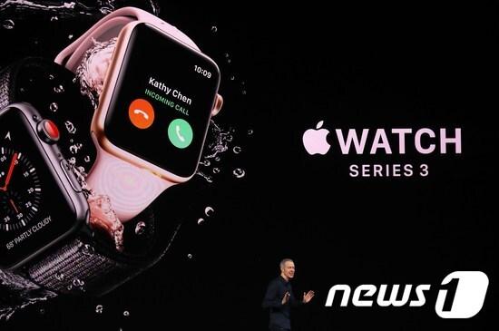 본문 이미지 - 애플워치 3시리즈. ⓒ AFP=News1